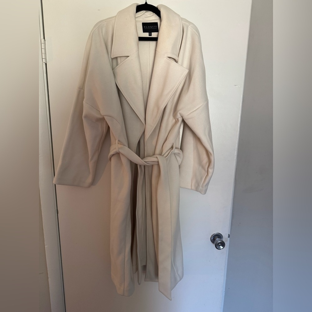 Cream trenchcoat with belt